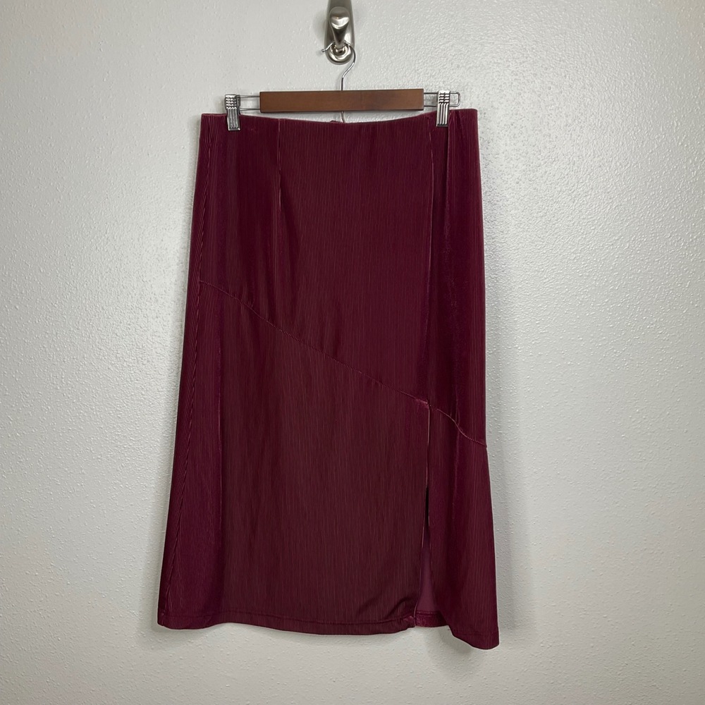 Modcloth Ribbed Midi‎ Skirt Size Large